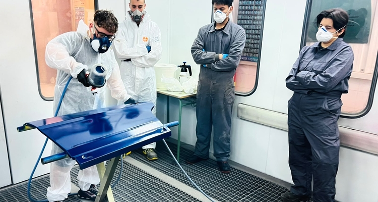 Sagola, en las aulas: formación práctica en Burgos y SagolaSPRAY™ en PFITech