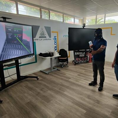 Les cabines de pulvérisation virtuelles SagolaSPRAY™ stimulent la formation professionnelle dans les îles Canaries